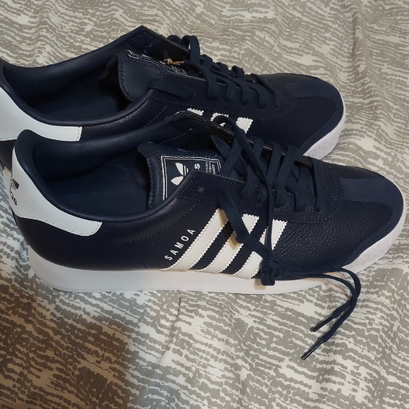 Adidas Samoa Men's Dark Blue and White Sneakers - Picture 1 of 5